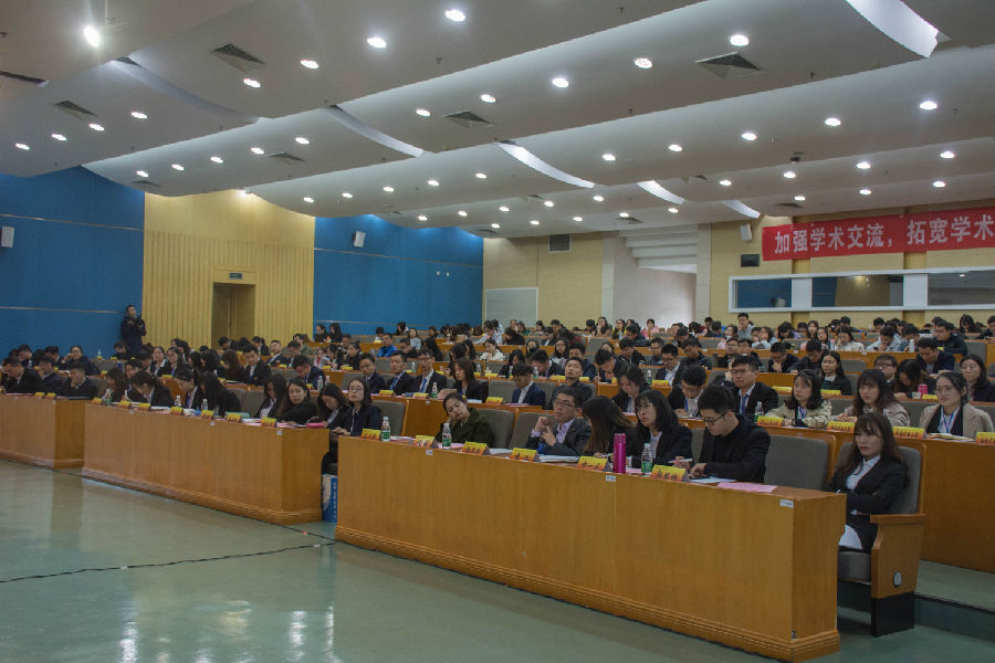 181506210ycj.jpg